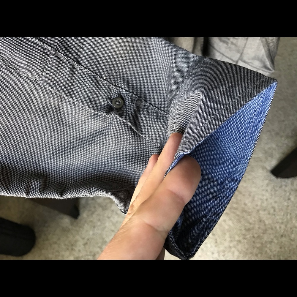 Button down shirt - Picture 5 of 6